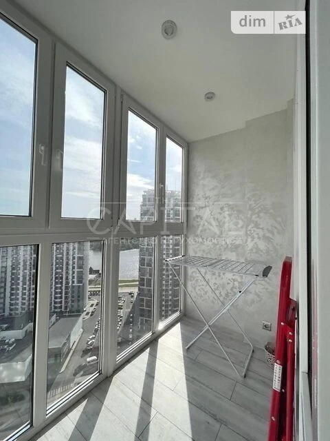 Продаж 2к квартири 80 кв. м на вул. Євгена Маланюка • ID 347