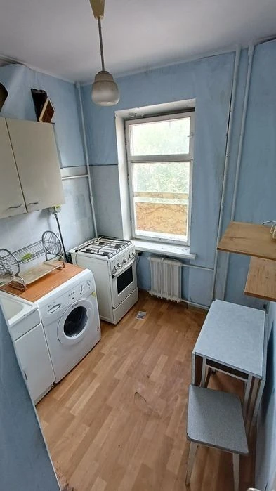 Продаж 1к квартири вул. Поліська, м. Київ
