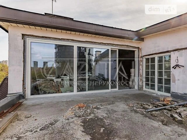 Продаж 3к квартири 632 кв. м на вул. Болсунівська 21 • ID 34