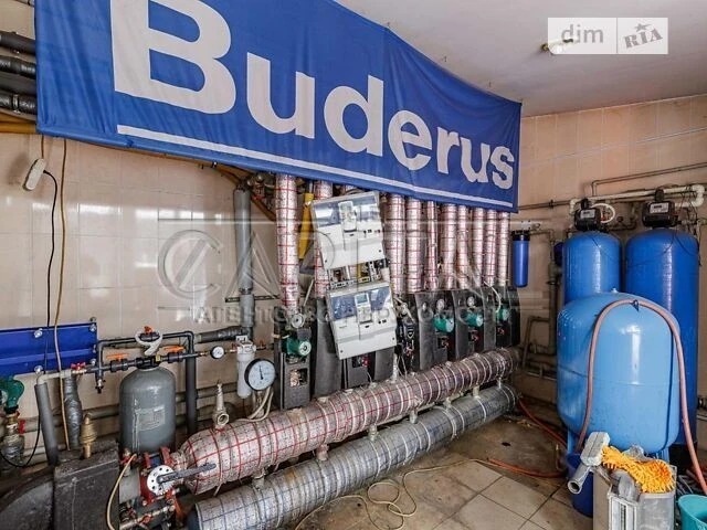 Продаж 3к квартири 272 кв. м на вул. Болсунівська 21 • ID 34