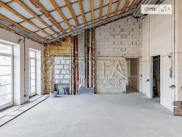 Продаж 3к квартири 360 кв. м на вул. Болсунівська 21 • ID 34