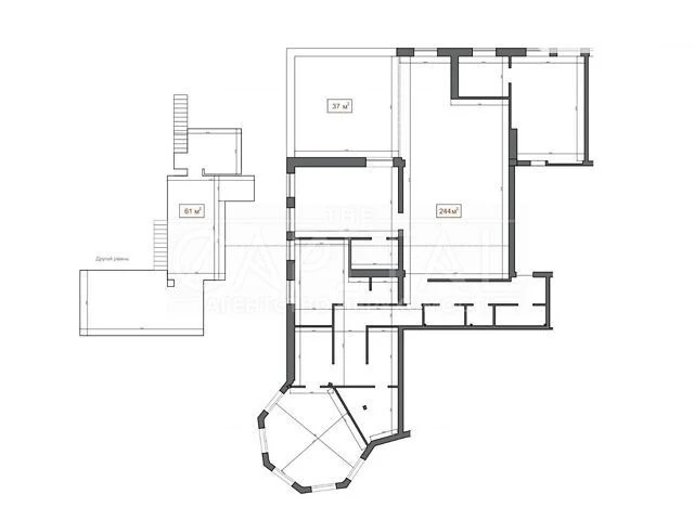 Продаж 3к квартири 360 кв. м на вул. Болсунівська 21 • ID 34