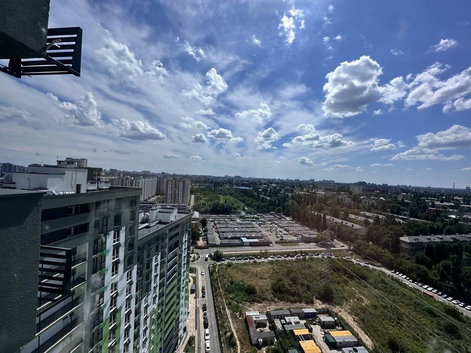 Газовий генератор на будинок. ЖК Сирецькі Сади. Продаж євро-