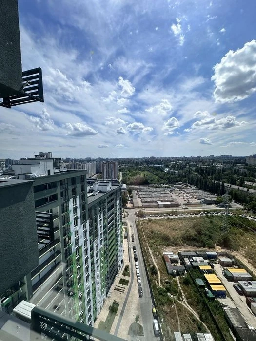 Газовий генератор на будинок. ЖК Сирецькі Сади. Продаж євро-