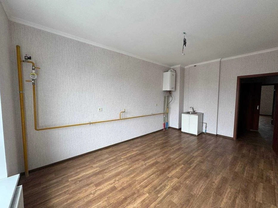 Продаж 2-х кімн квартири з ремонтом ЖК Кришталеві Джерела Ме