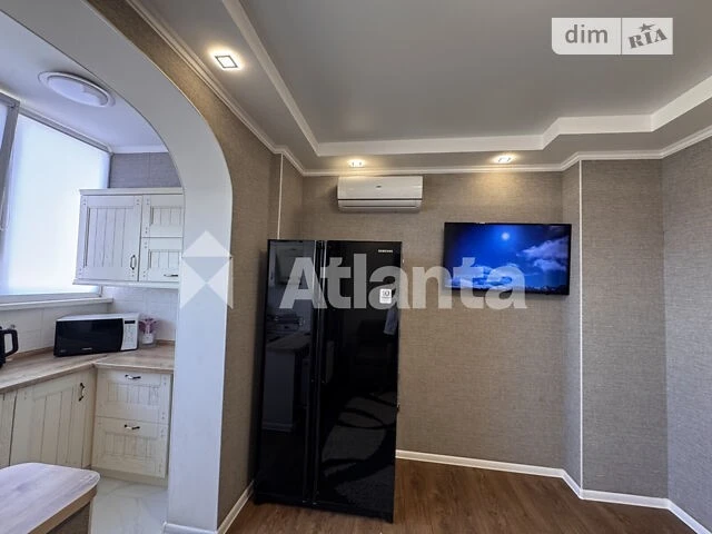 Продаж 2к квартири 64 кв. м на мас. Радужний 20 • ID 3480037