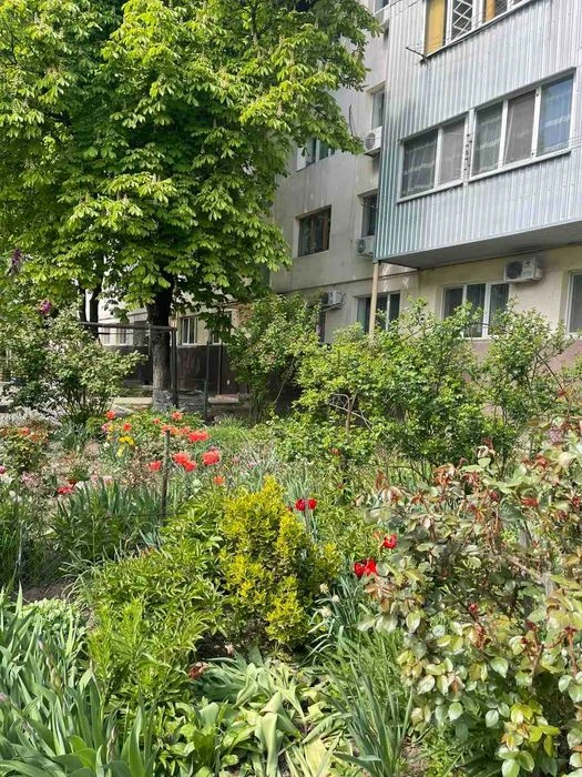Apartment in Khadzhibeevsky district