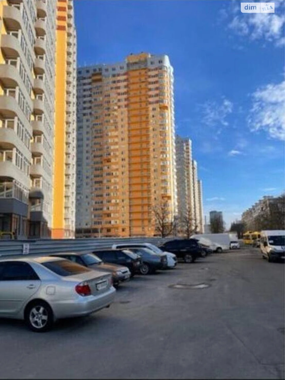 Продаж Квартира Мінський Масив