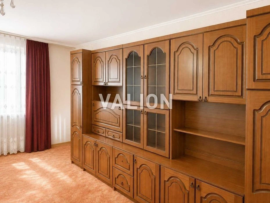 Продаж 3кім квартири по вулиці Азербайджанська
