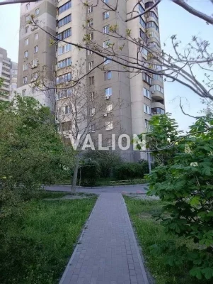 Продаж 3кім квартири по вулиці Азербайджанська