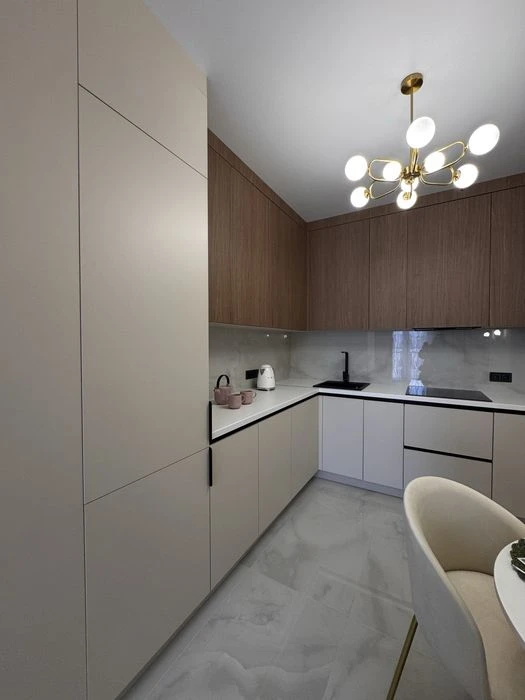 3-комнатная квартира с дизайнерским ремонтом в Kadorr City |