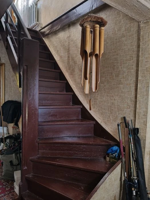 Продам усадьбу з 2  будинками   і сауною