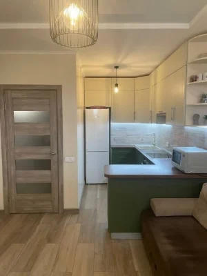 Продаж 1к квартири Сім'ї Кульженків 31А, ЖК Яскравий метро "