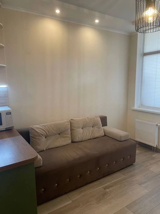 Продаж 1к квартири Сім'ї Кульженків 31А, ЖК Яскравий метро "