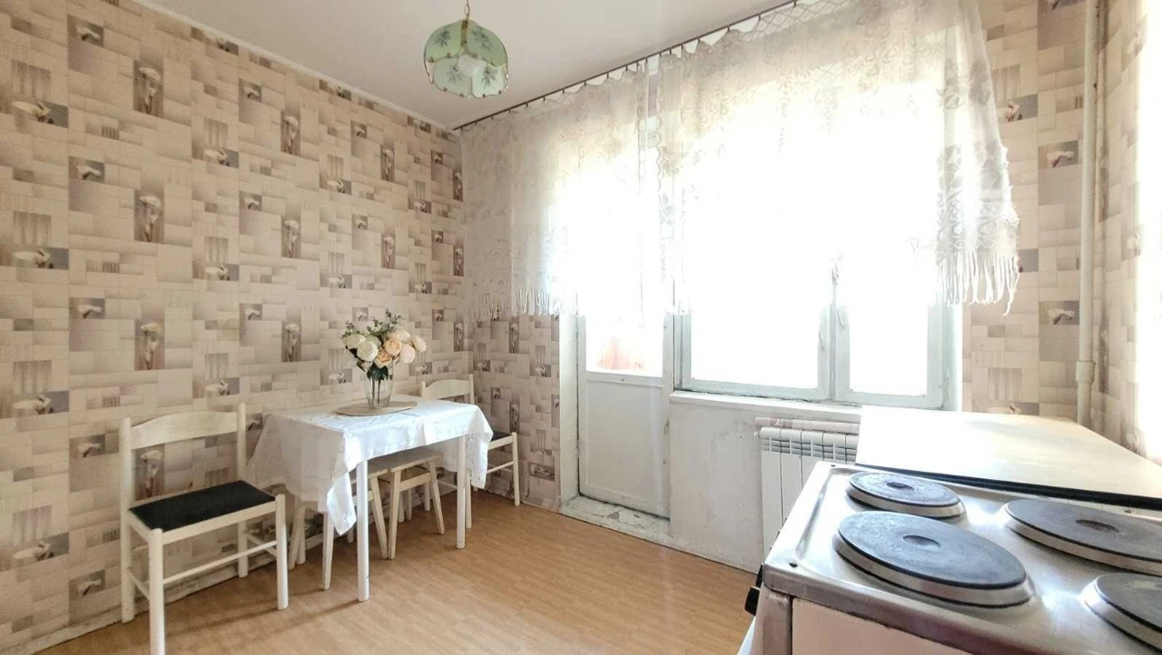 Продаж 1-кімнатної квартири 34 м², Голосіївська вул., 6