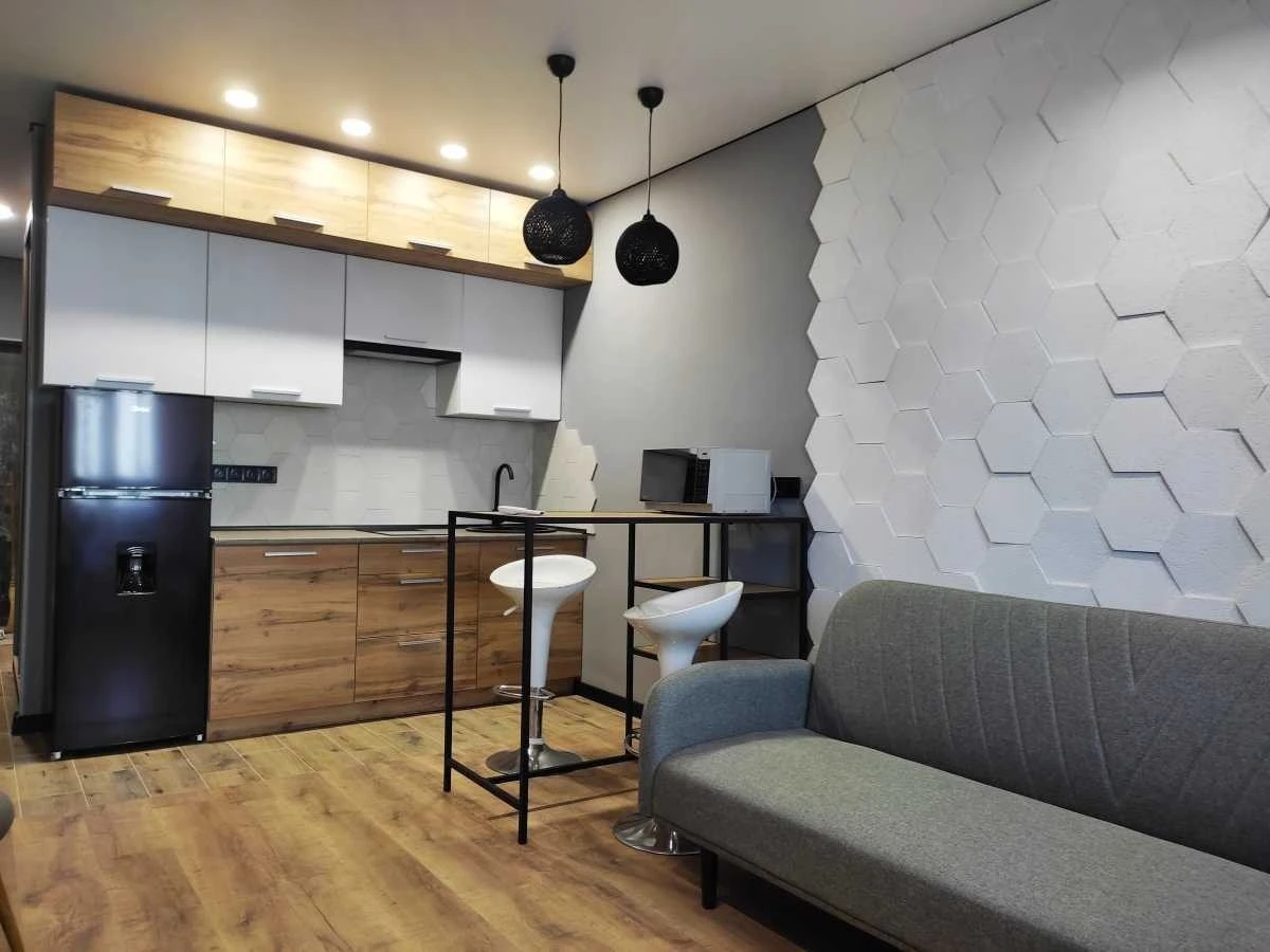 Продаж 1-кімнатної квартири 28 м², Полевая вул., 73