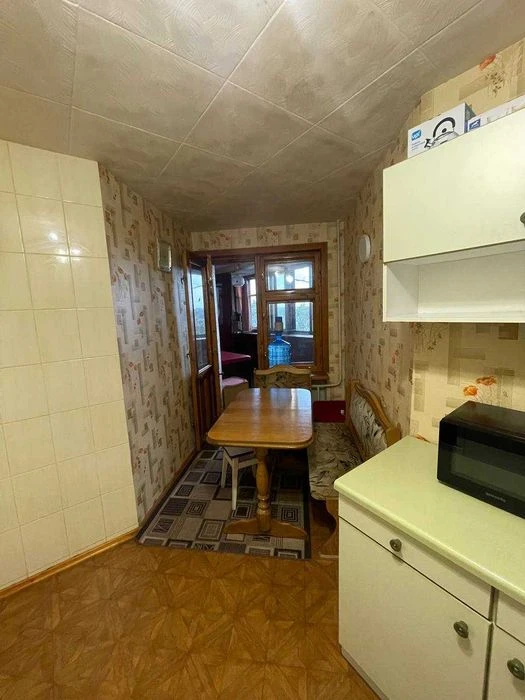 Продаж 3х кімнатної квартири Центр міста, видова