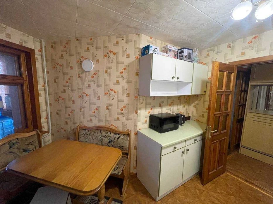 Продаж 3х кімнатної квартири Центр міста, видова