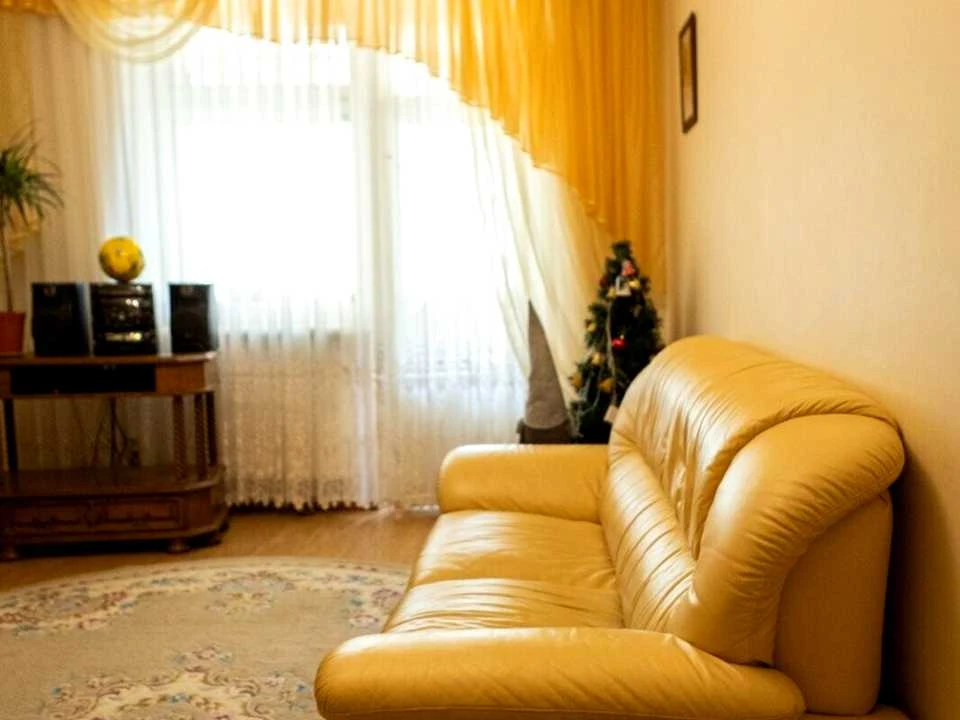 Квартира. Хмельницький, Олега Ольжича вул. (Разіна)