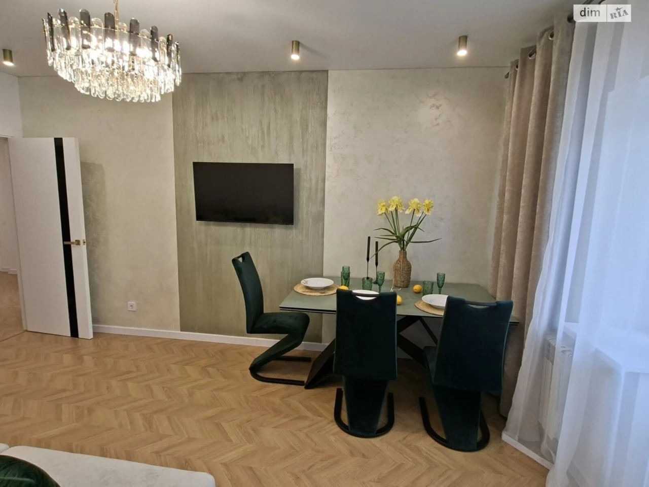 Продаж Квартира Академічний