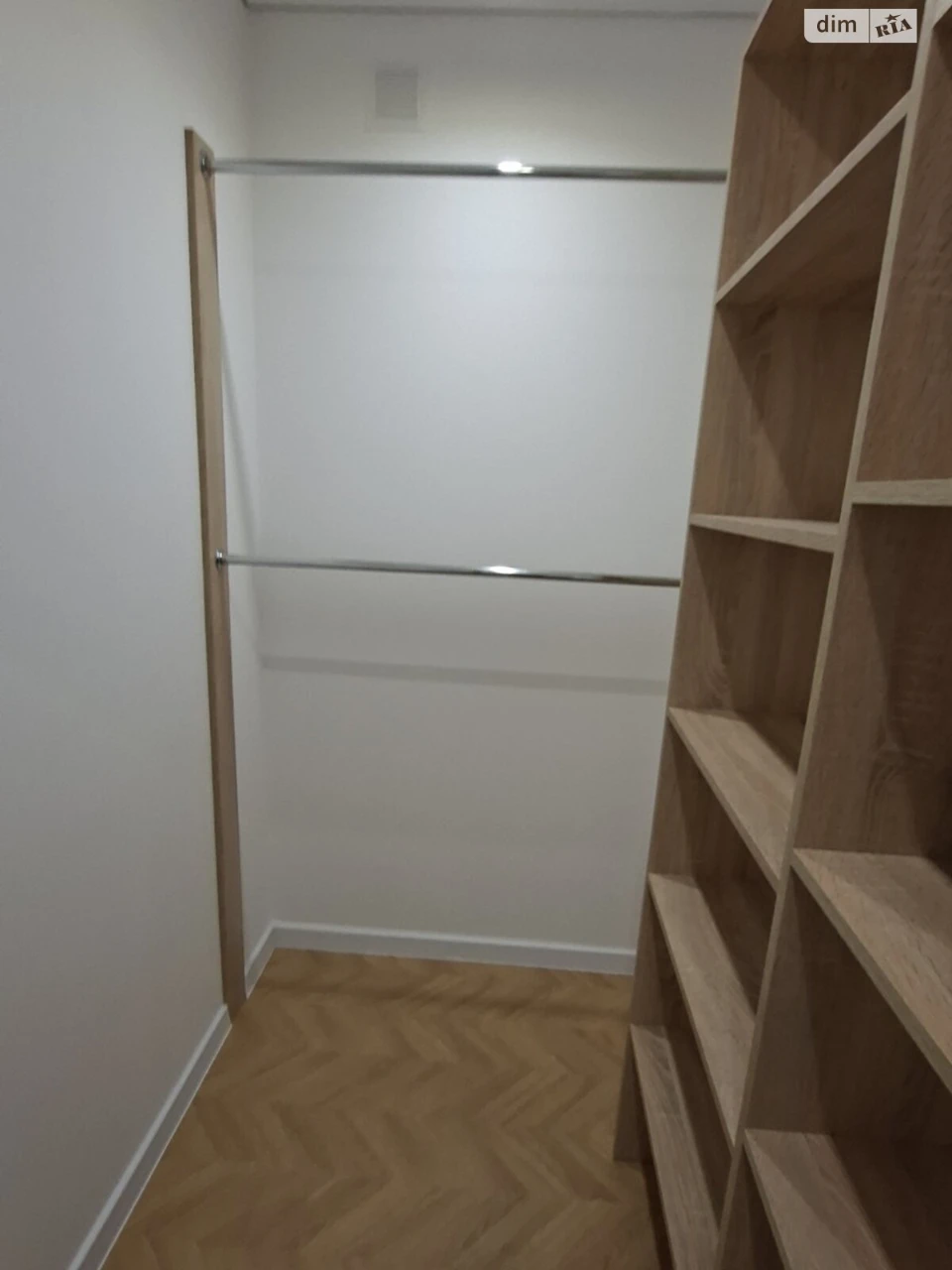 Продаж Квартира Академічний