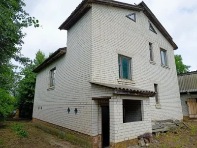 Капітальний будинок з укриттям