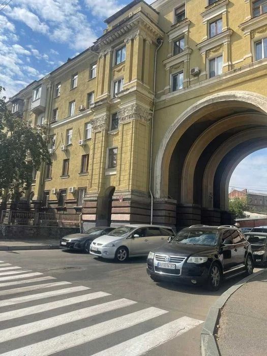 СТАЛИНКА! Ж/Б! Короленко 19! Площадь Конституции! ТРЦ Николь