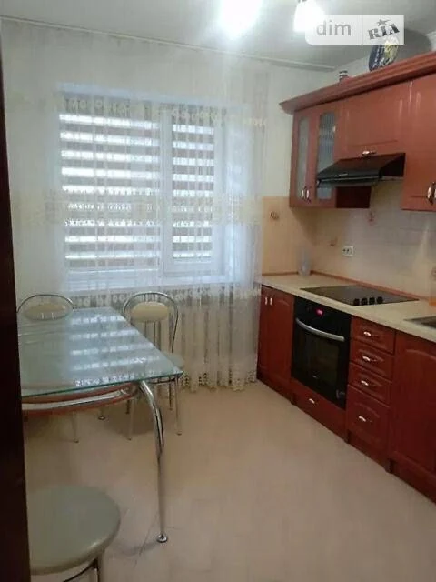 Продаж 3 кімнатної квартири по вул. Стрийська