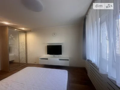Продаж 2к квартири 56 кв. м на вул. Шолом-Алейхема 17 • ID 3