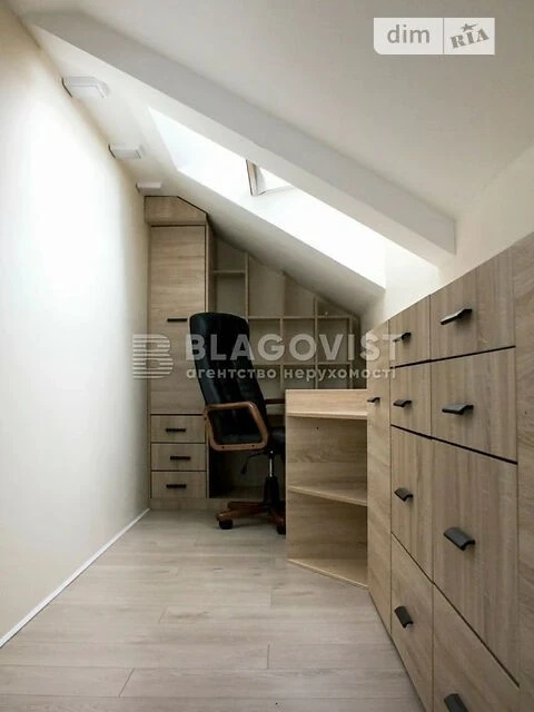 Продаж 2к квартири 65 кв. м на вул. Регенераторна 4К • ID 34