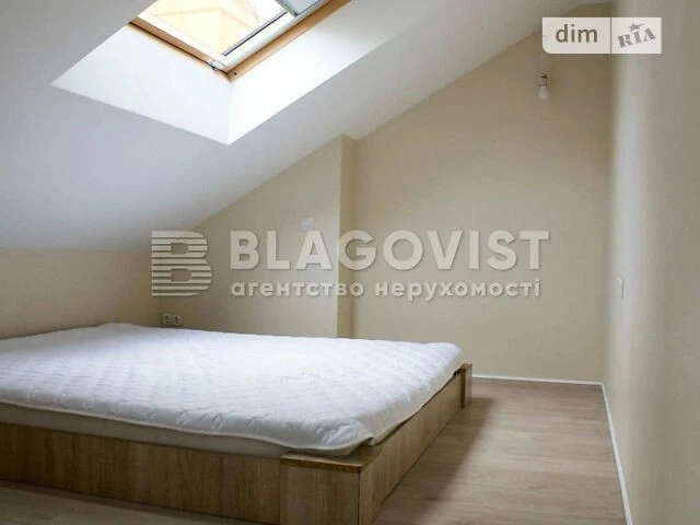 Продаж 2к квартири 65 кв. м на вул. Регенераторна 4К • ID 34