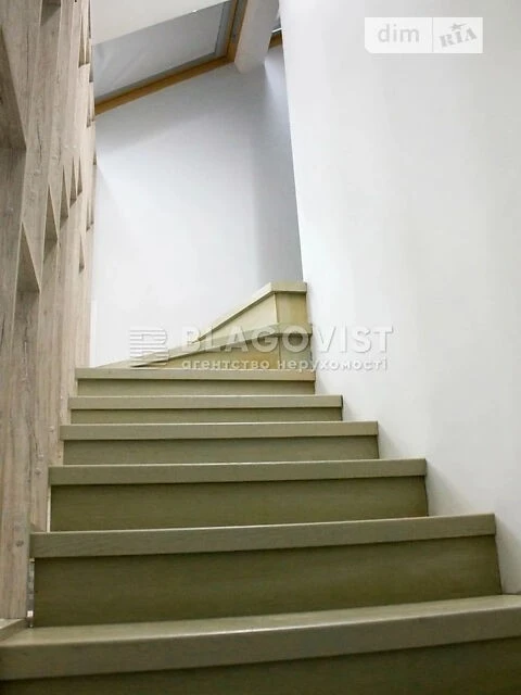 Продаж 2к квартири 65 кв. м на вул. Регенераторна 4К • ID 34