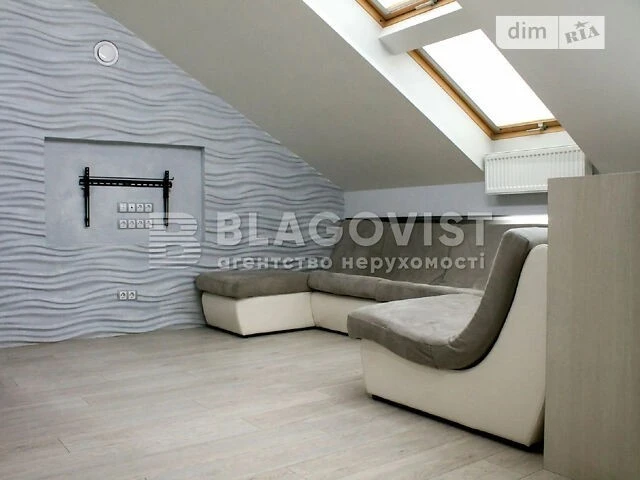 Продаж 2к квартири 65 кв. м на вул. Регенераторна 4К • ID 34