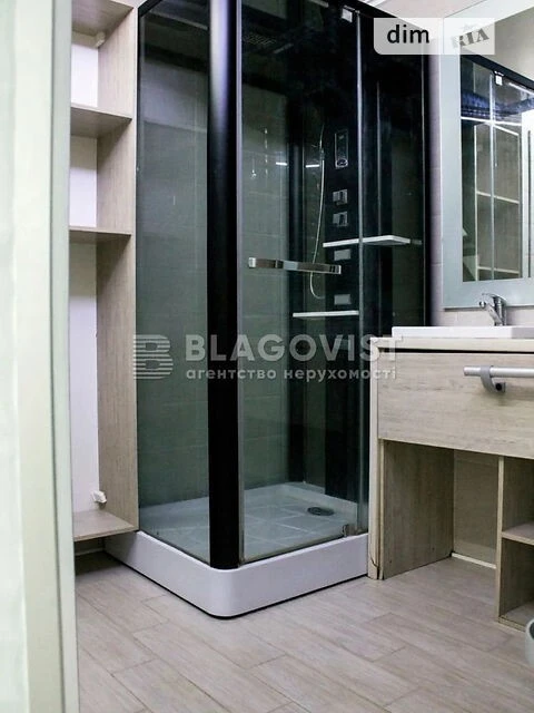 Продаж 2к квартири 65 кв. м на вул. Регенераторна 4К • ID 34