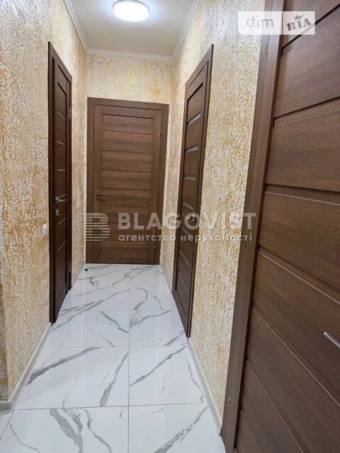 Продаж 3к квартири 80 кв. м на вул. Салютна 2/6 • ID 3482856