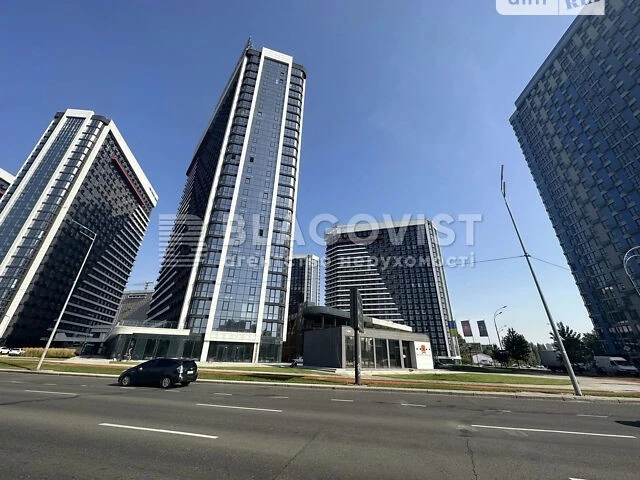Продаж 3к квартири 90 кв. м на вул. Причальна 12 • ID 348285