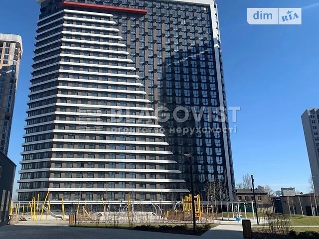 Продаж 3к квартири 90 кв. м на вул. Причальна 12 • ID 348285