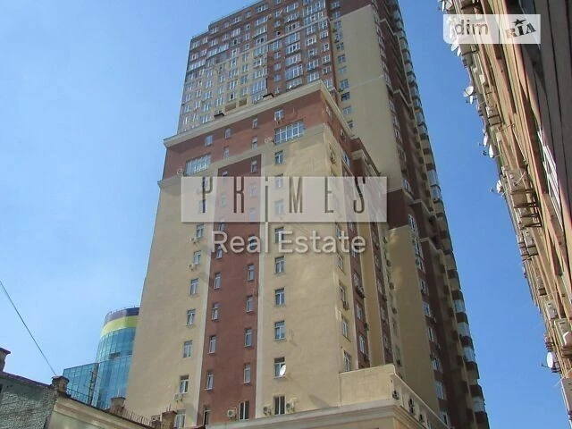 Продаж 2к квартири 70 кв. м на вул. Жилянська 118 • ID 34828