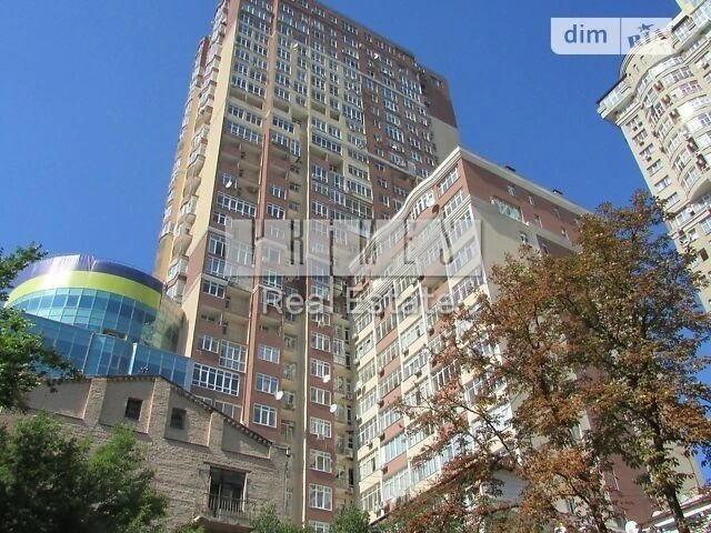 Продаж 2к квартири 70 кв. м на вул. Жилянська 118 • ID 34828