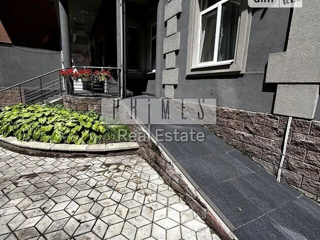 Продаж 2к квартири 70 кв. м на вул. Жилянська 118 • ID 34828