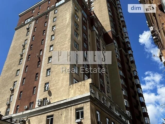 Продаж 2к квартири 70 кв. м на вул. Жилянська 118 • ID 34828