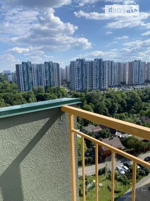 Продаж 2к квартири 77.2 кв. м на вул. Івана Виговського 10 •