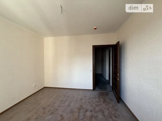 Продаж 2к квартири 73 кв. м на вул. Миколи Вінграновського 2