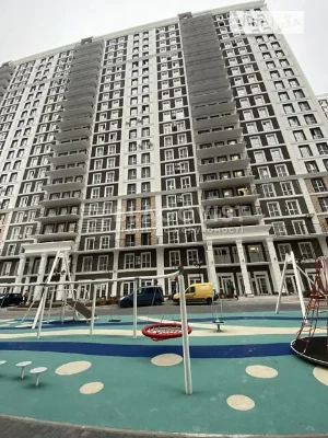 Продаж 2к квартири 61 кв. м на вул. Михайла Максимовича 26Д