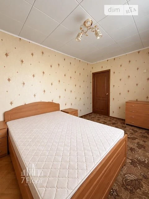 Продаж 2к квартири 55 кв. м на бул. Чоколівський 4 • ID 3482