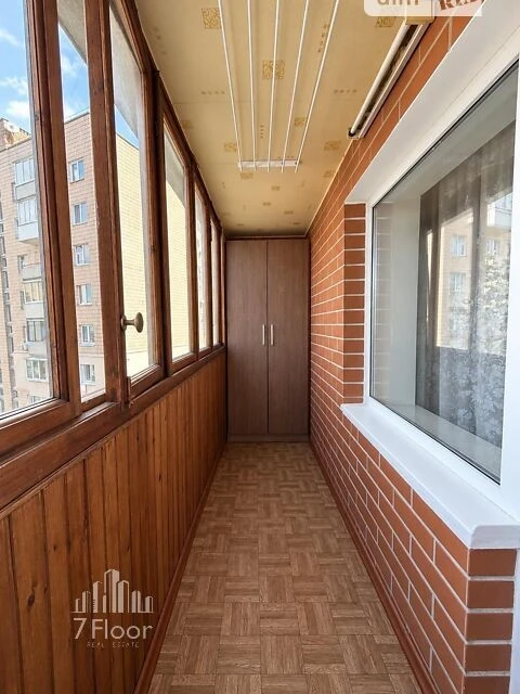 Продаж 2к квартири 55 кв. м на бул. Чоколівський 4 • ID 3482