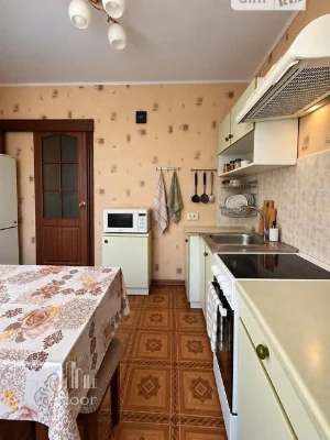 Продаж 2к квартири 55 кв. м на бул. Чоколівський 4 • ID 3482