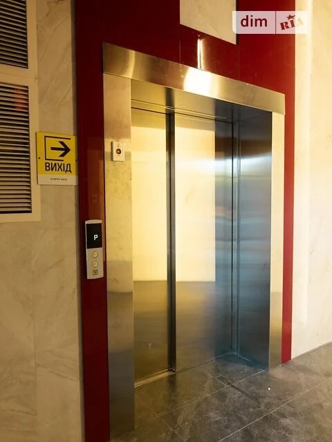 Продаж 2к квартири 52.5 кв. м на вул. Тепловозна 28, кв. 112