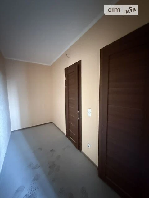 Продаж 2к квартири 73 кв. м на вул. Миколи Вінграновського 2