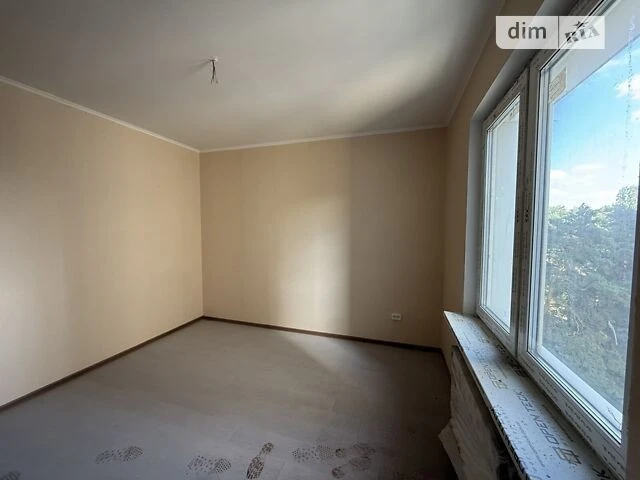 Продаж 2к квартири 73 кв. м на вул. Миколи Вінграновського 2